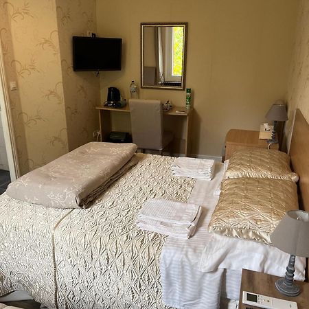 Le Pontet Bed & Breakfast Miramont-de-Guyenne Exterior foto