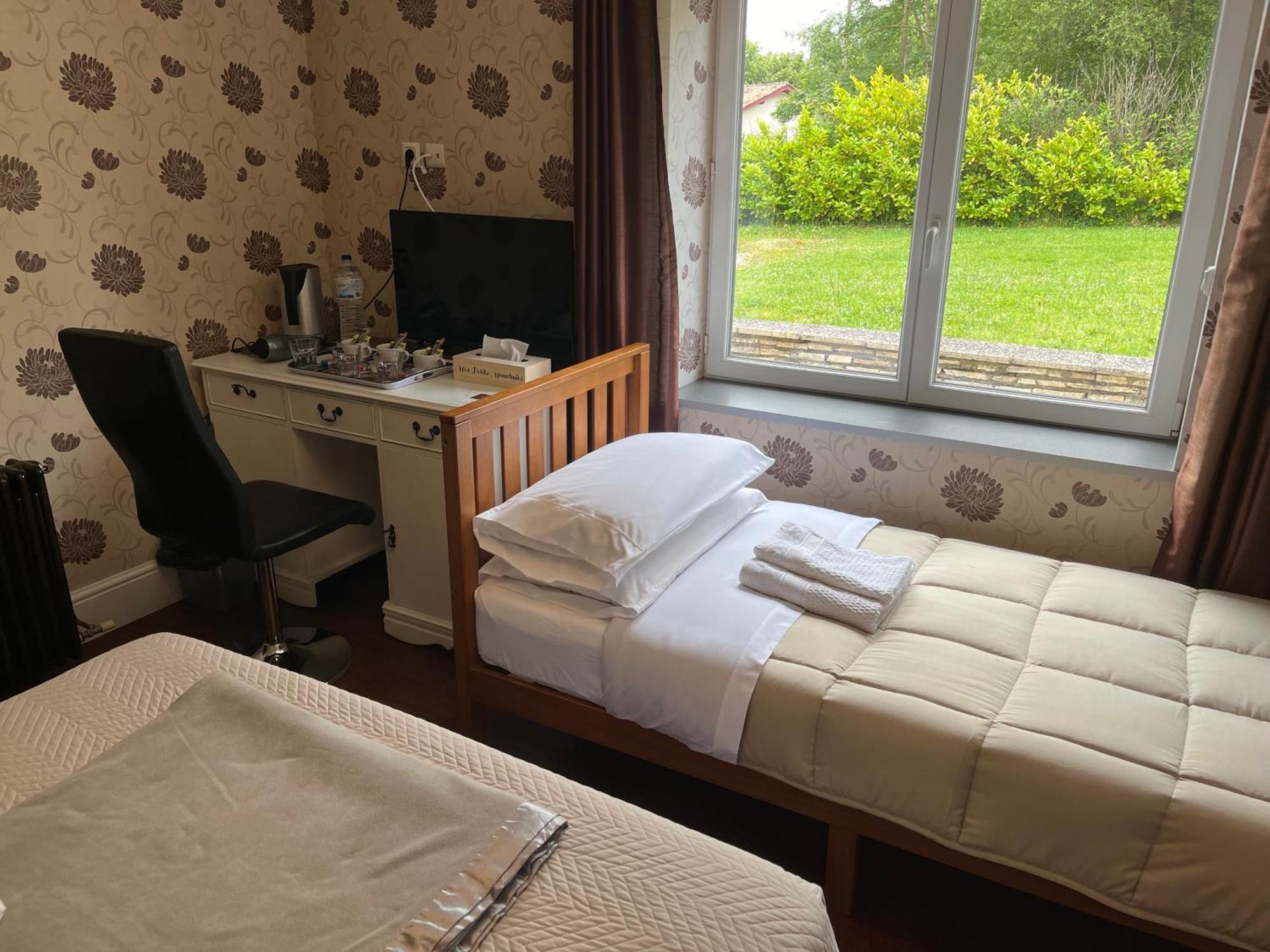 Le Pontet Bed & Breakfast Miramont-de-Guyenne Exterior foto