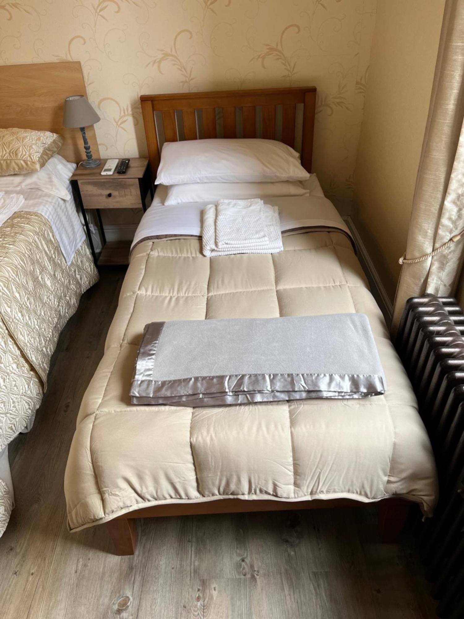 Le Pontet Bed & Breakfast Miramont-de-Guyenne Exterior foto